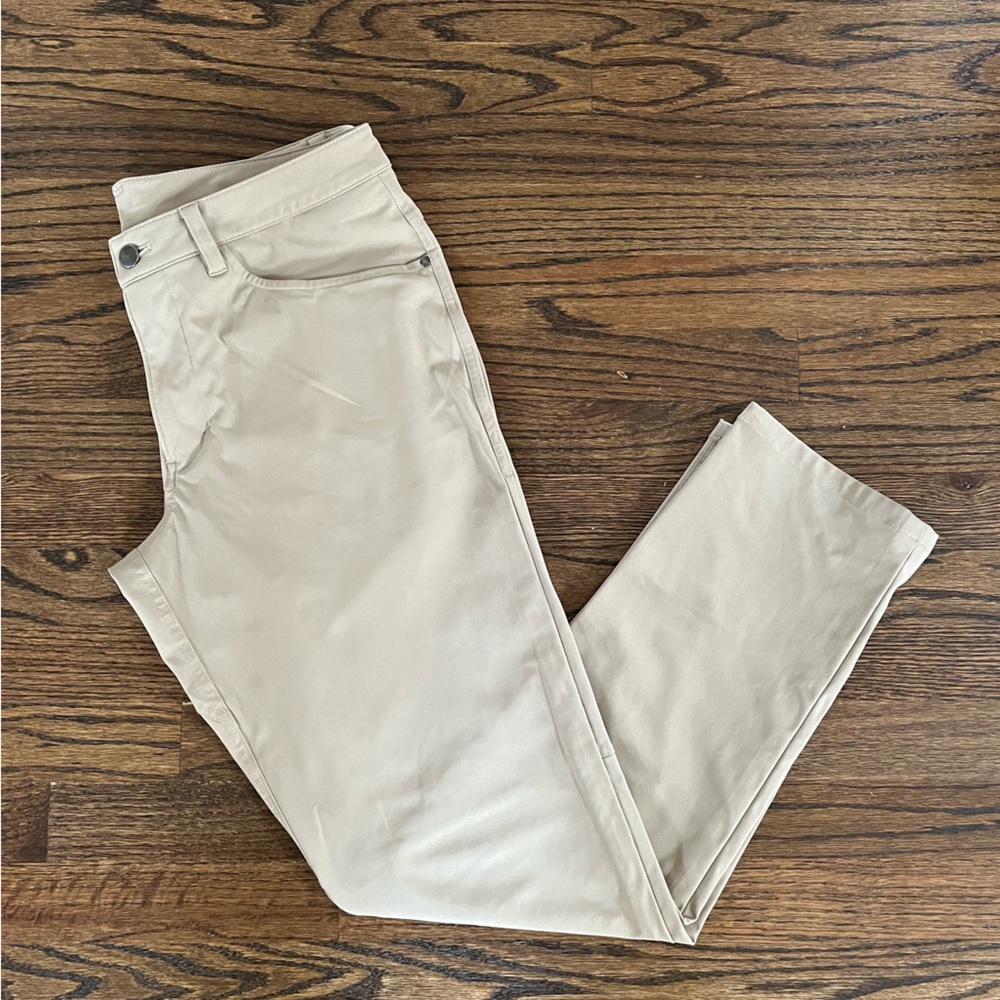 Lululemon ABC pant